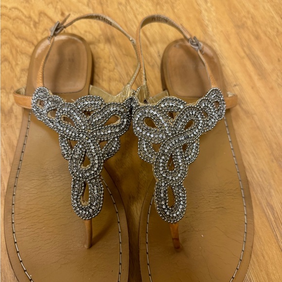 Stuart Weitzman Beaded T Sandals - Picture 2 of 7
